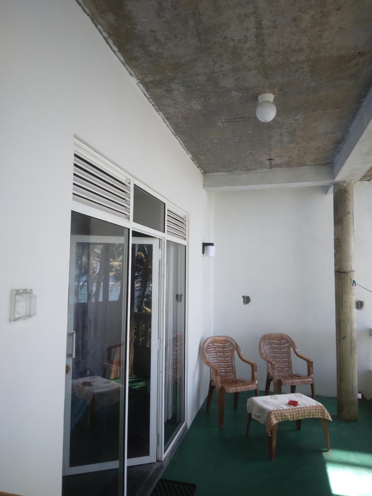 Sunray Rest - Beach View Homestay Mirissa Eksteriør bilde