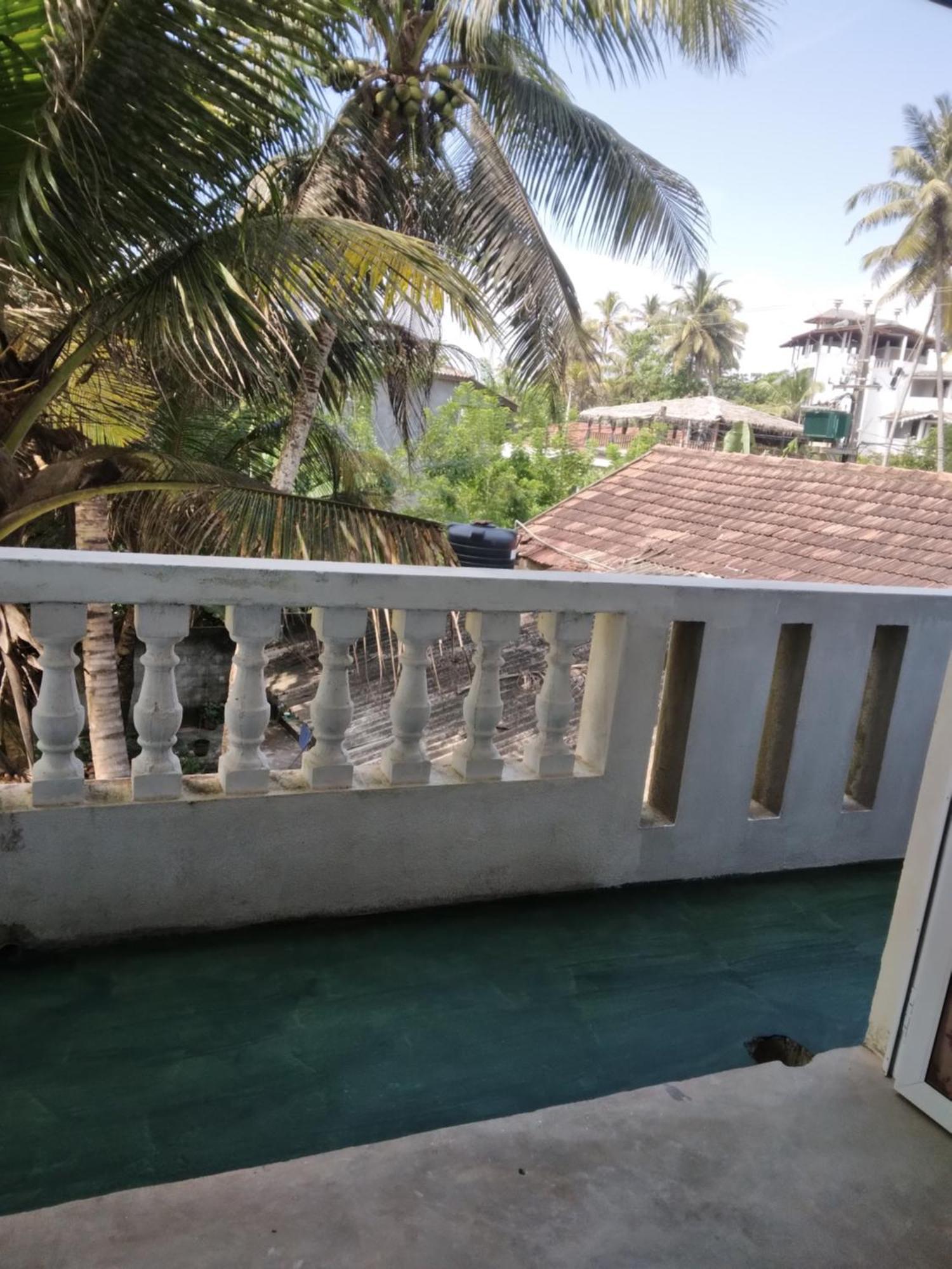 Sunray Rest - Beach View Homestay Mirissa Eksteriør bilde