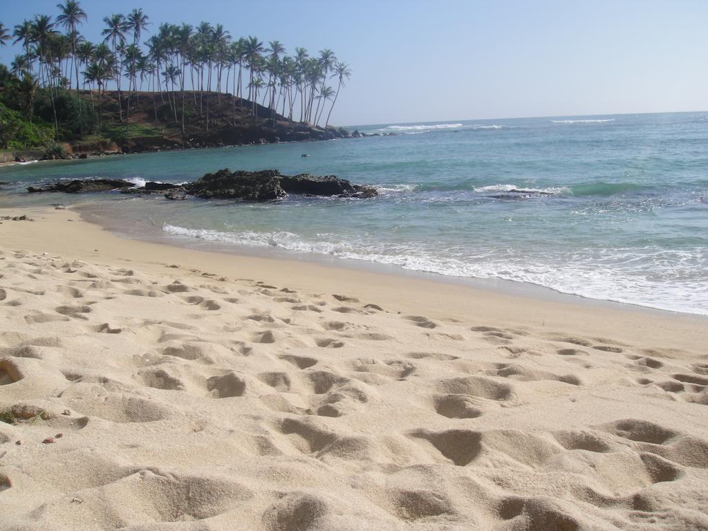Sunray Rest - Beach View Homestay Mirissa Eksteriør bilde