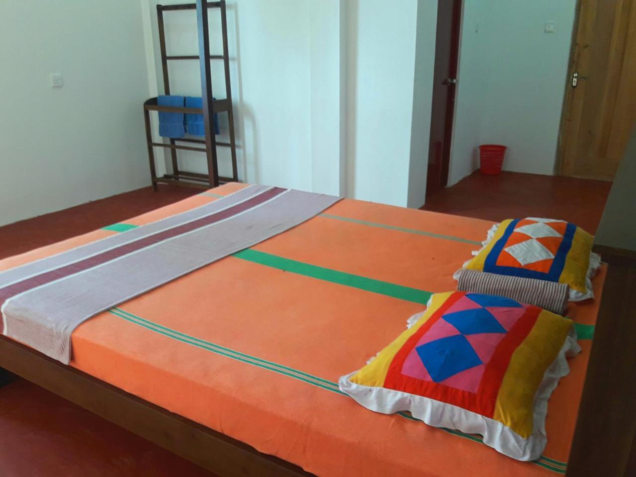 Sunray Rest - Beach View Homestay Mirissa Eksteriør bilde