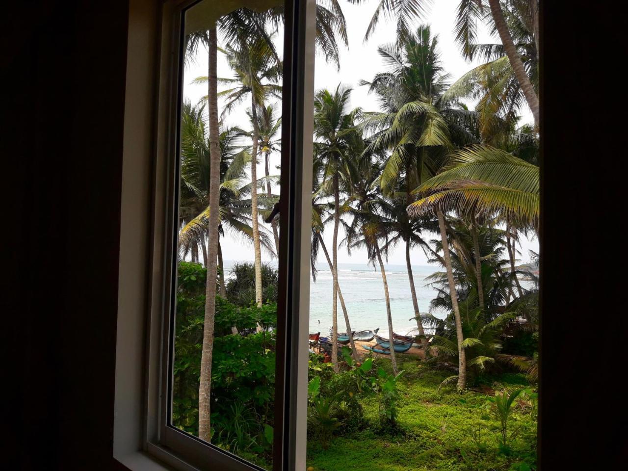 Sunray Rest - Beach View Homestay Mirissa Eksteriør bilde